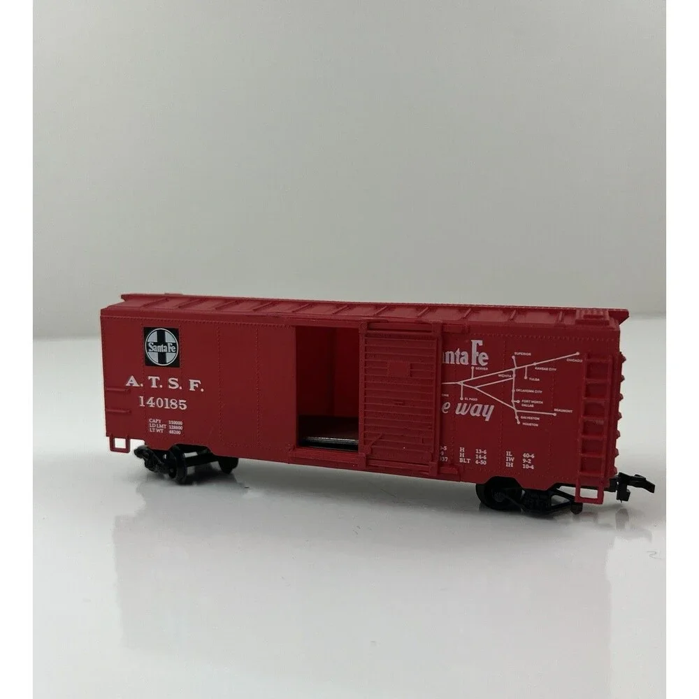Conductor's Choice HO scale Santa Fe Box Car Life-Like Brand Realistic Toy